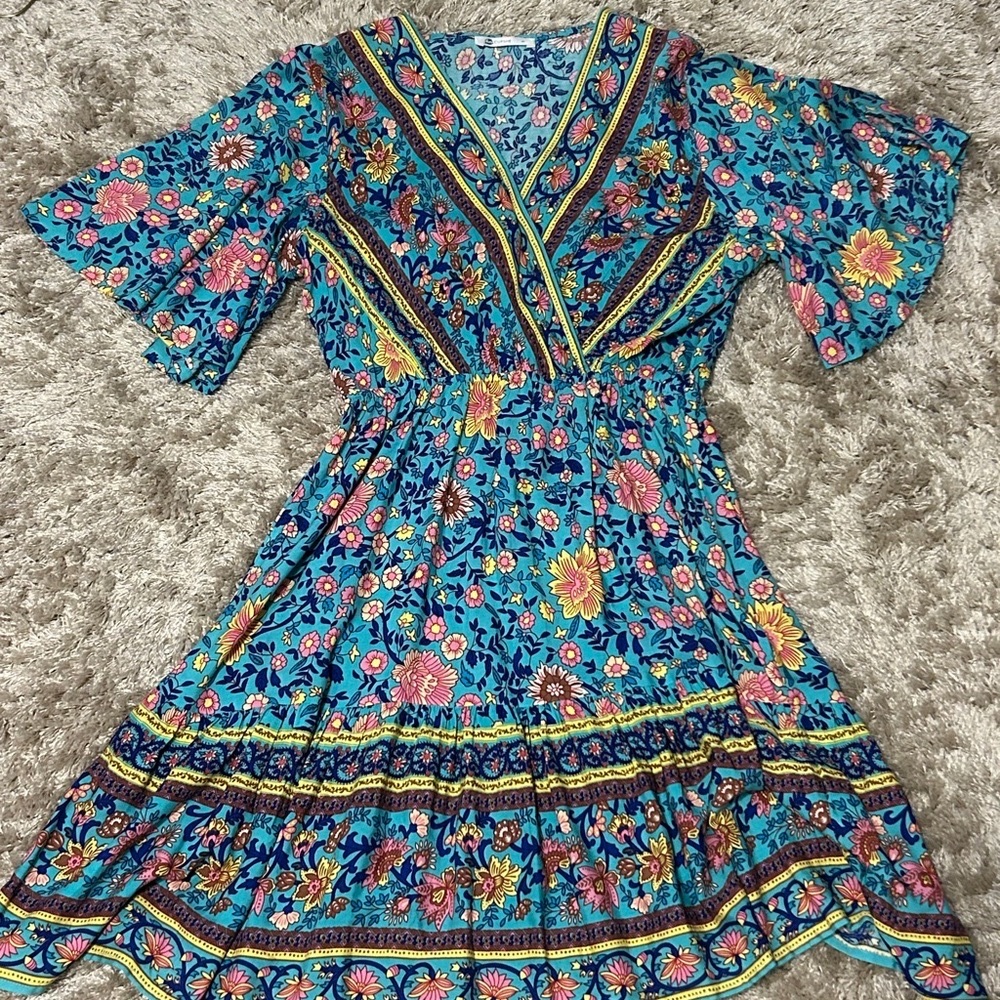 Cupshe Blue and Pink Pleated Midi Sundress with Flutter Sleeves